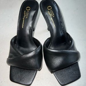 Miss Lola Black Mules